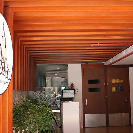 Hostel Compostela *