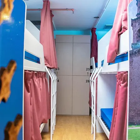 Compostela Hostel *
